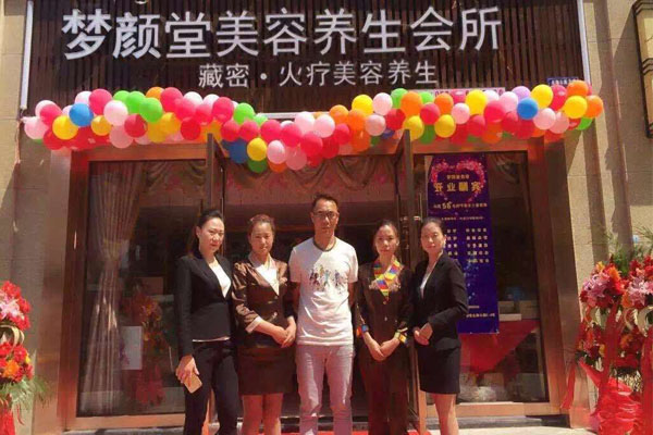 你知道夢(mèng)顏堂的店面設(shè)計(jì)是什么風(fēng)格的嗎？