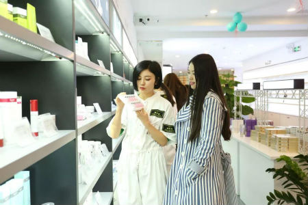 開一家人人都愛逛的唯11美妝店，只要4招全搞定！