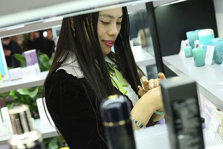 未來美妝店鋪 理想的模式——打造美妝樂園！