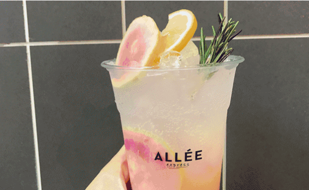 飲品“初戀色”來(lái)了，每一支都想買(mǎi)怎么辦