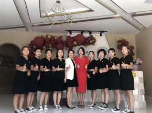 經(jīng)營(yíng)美容院要怎么提升美容師的氣質(zhì)呢？