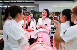 新開的美容院怎么管理呢？