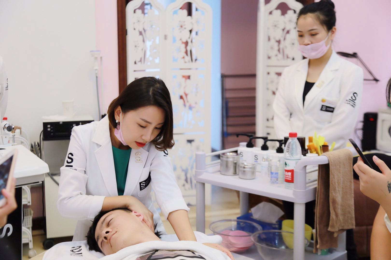 項目缺乏競爭力？美容院門店項目翻新很重要！